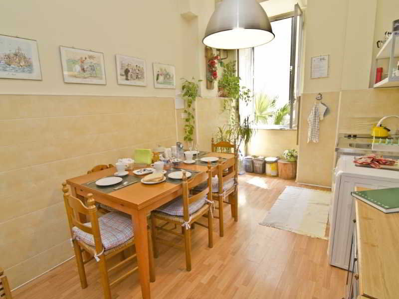 A Casa Boschi Near Vatican Bed & Breakfast 2*